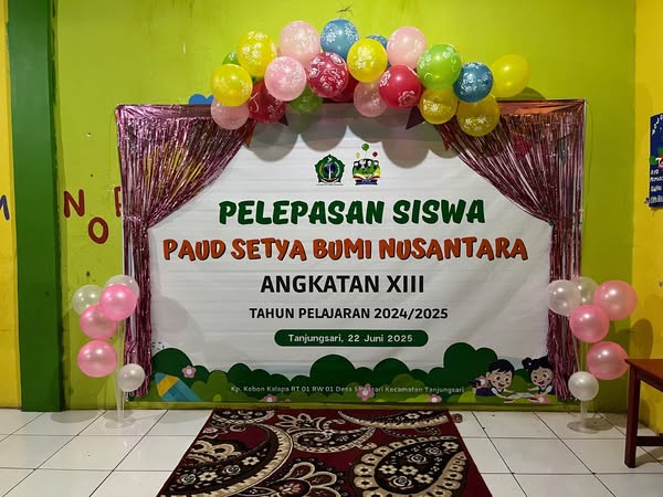 Pelepasan Siswa Paud Setya Bumi Nusantara Tahun Pelajaran 2024/2025